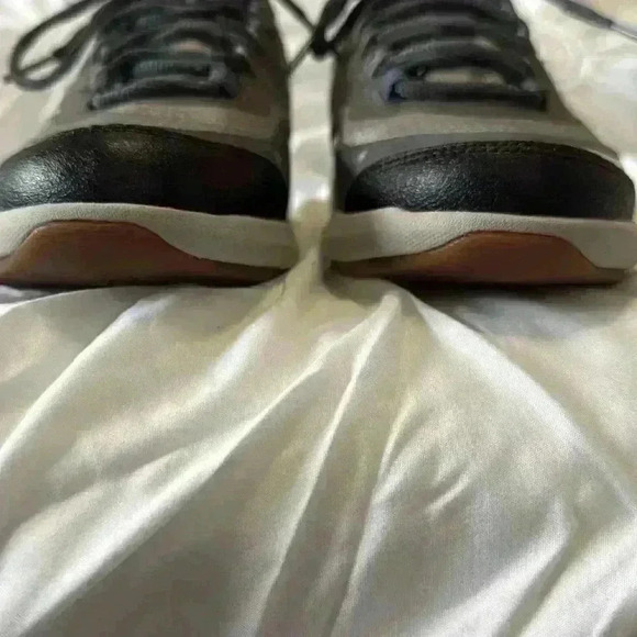 Women’s Cobb Hill Skylar M Lace Waterproof Sneakers– Grey 7.5 - Picture 5 of 9